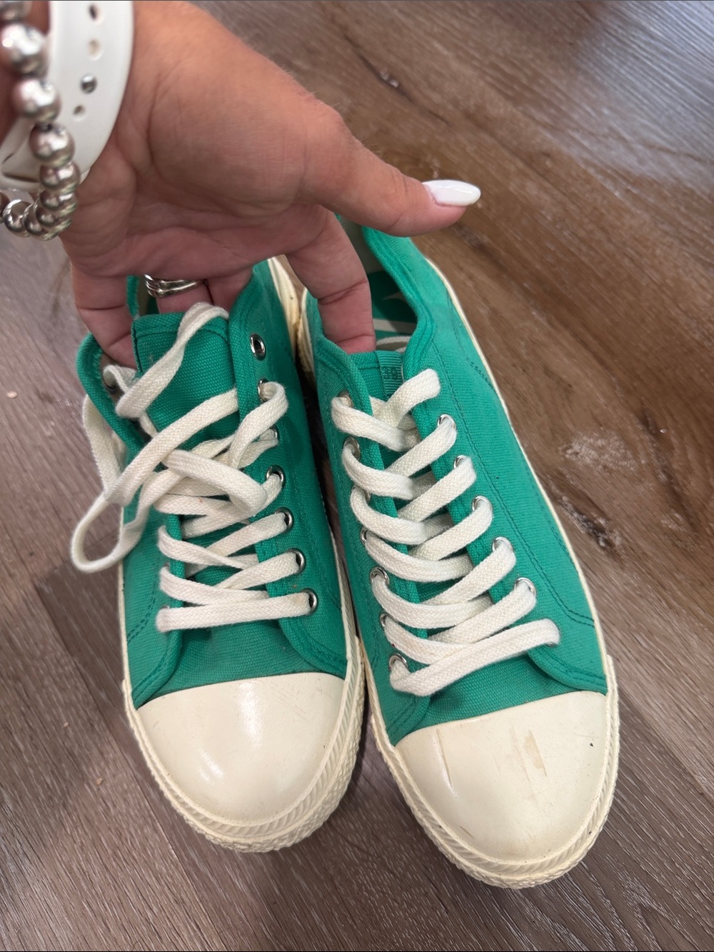 Zara Green Low-Top Canvas Sneakers with White Accents